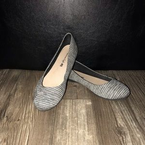 Women’s Dress shoes size 8